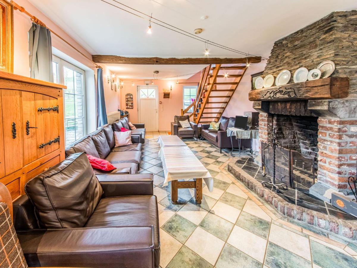 Beautiful Farmhouse In Brisy With Sauna Exteriör bild