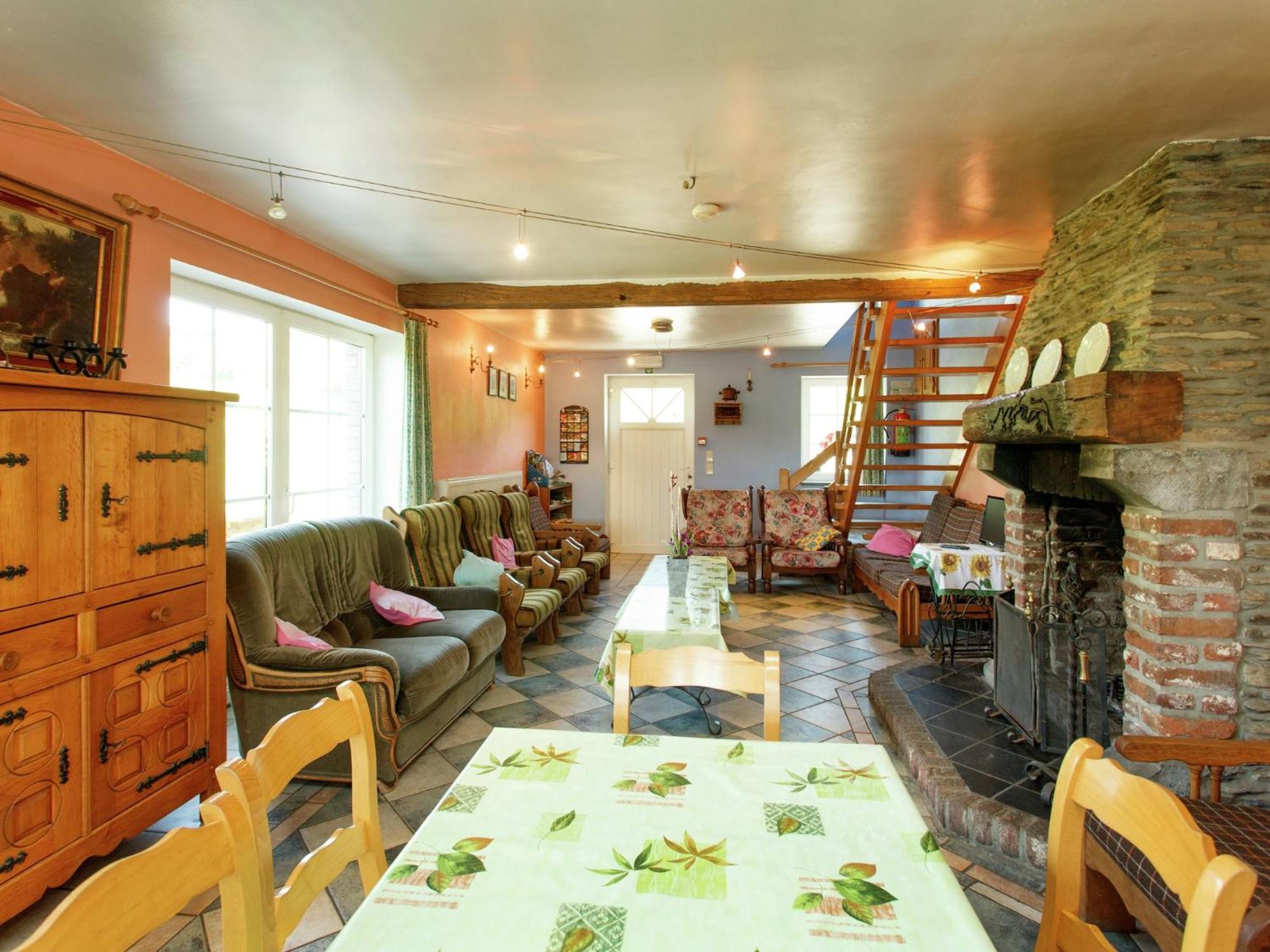 Beautiful Farmhouse In Brisy With Sauna Exteriör bild